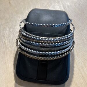 Vintage Metal  Bangle Bracelet Lot 122‎ Mixed Tone Bracelets Untested-researched